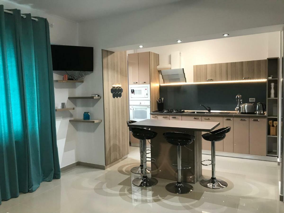 Luxury Flat 9 Near Metro Bucareste Exterior foto